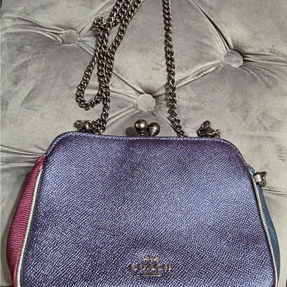 Coach Handbags - Coach kisslock Purple and Pink Chain Crossbody Bag
